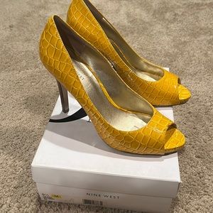 Yellow peep toe heels